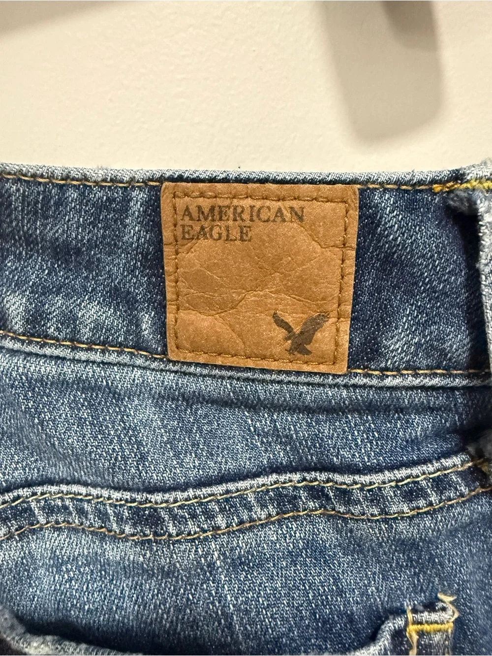 American Eagle Outfitters Blue Skinny Jeans - Faded Wash - Picture 3 of 7